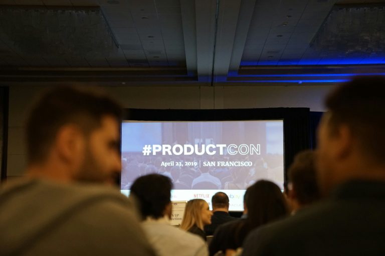 Les Secrets d'un Pitch Deck Irrésistible : Guide Ultime pour Séduire les Investisseurs
